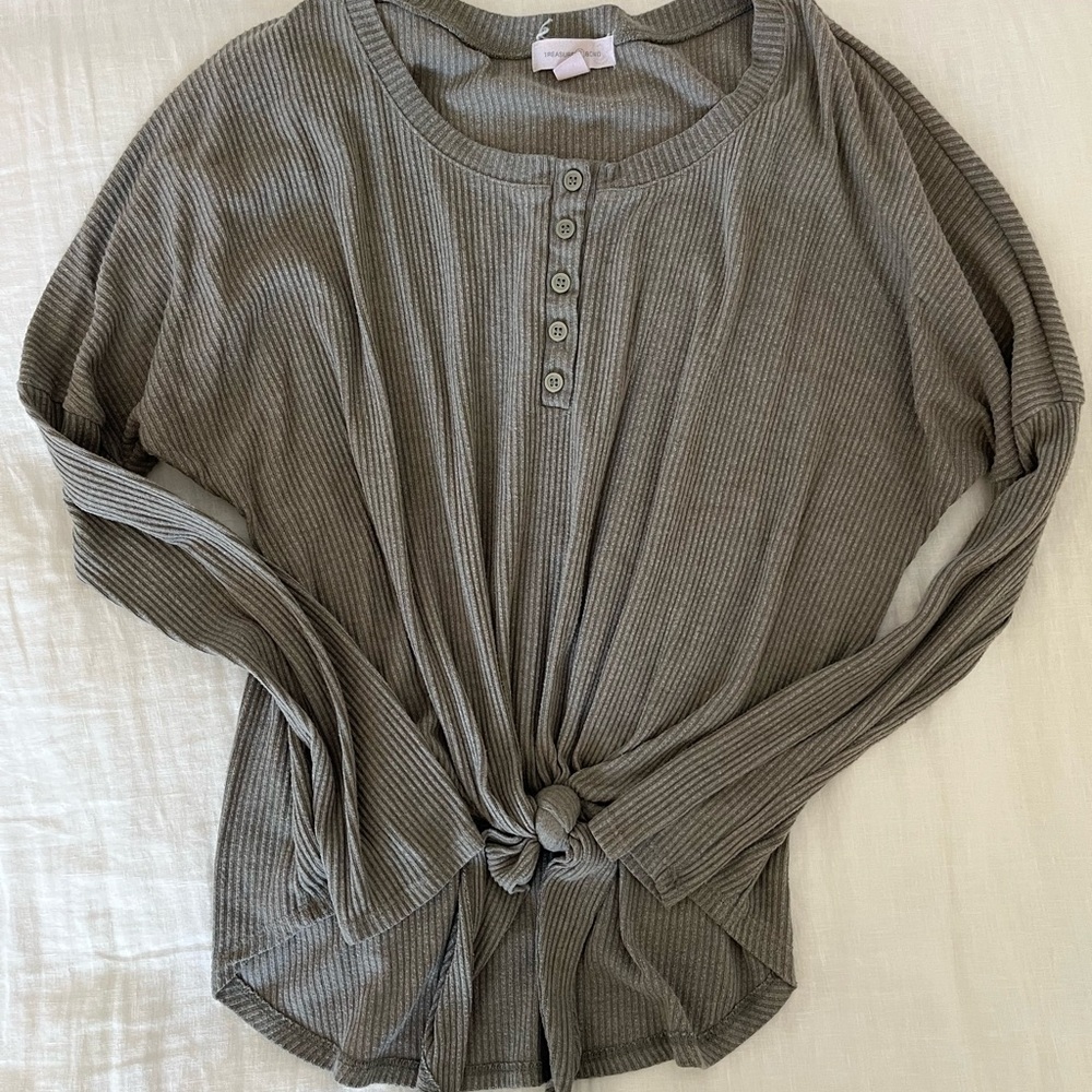 Women's Ribbed Henley Top - Olive